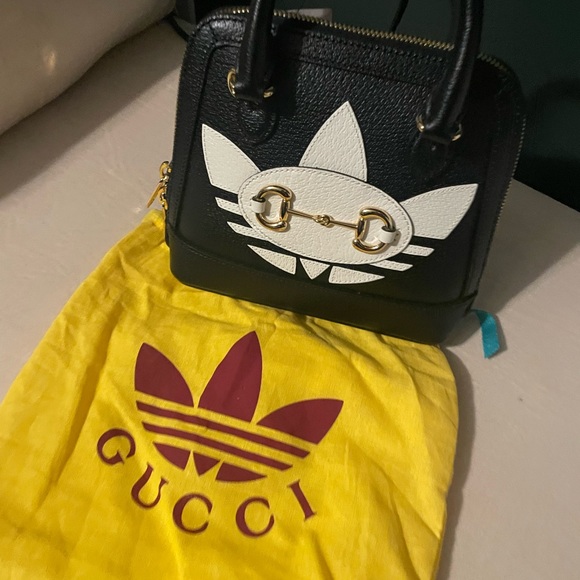 Gucci x Adidas Bag - Picture 2 of 3